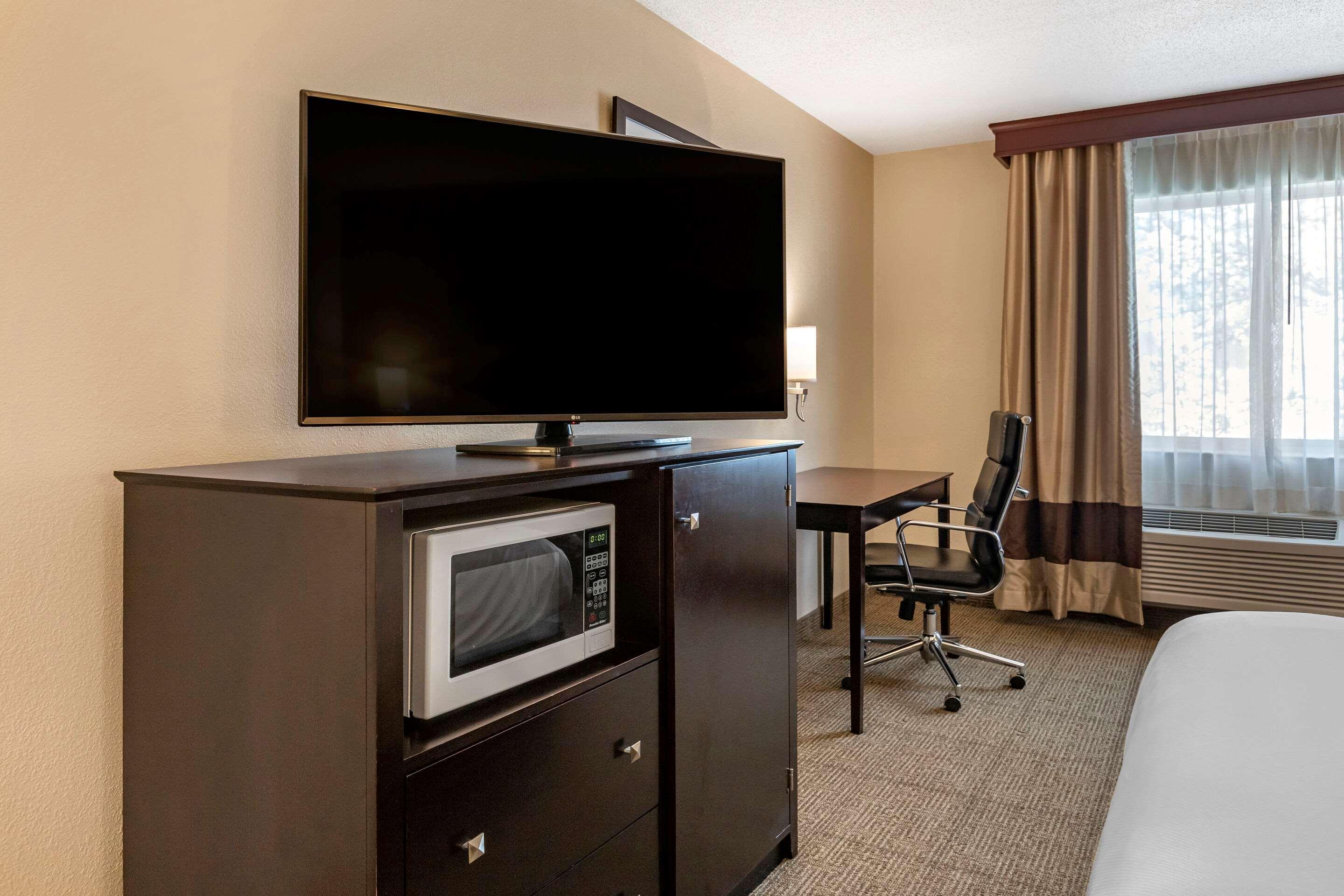 Comfort Inn & Suites Paw Paw Exterior photo