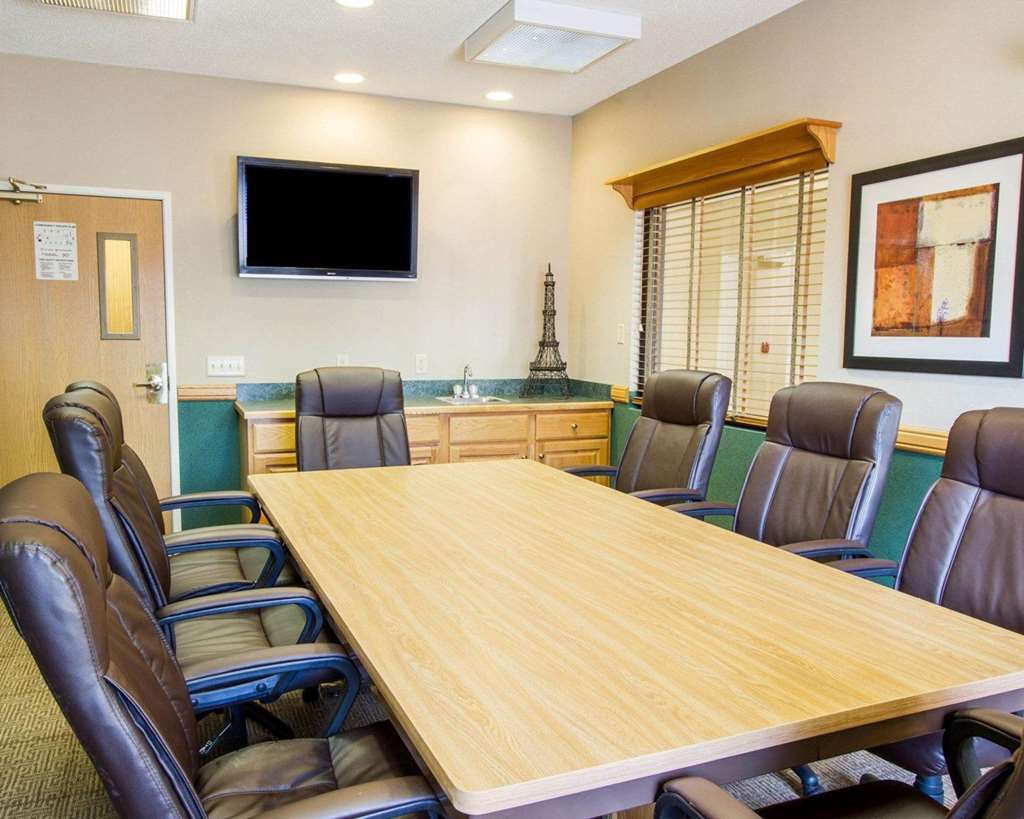 Comfort Inn & Suites Paw Paw Facilities photo